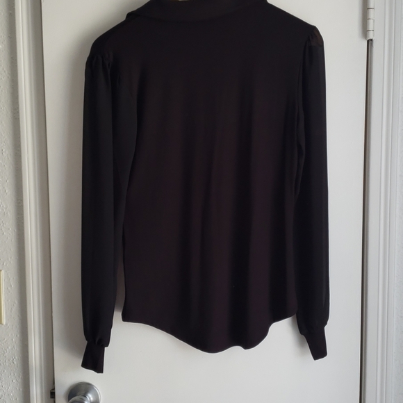 T Tahari blouse - Picture 8 of 10
